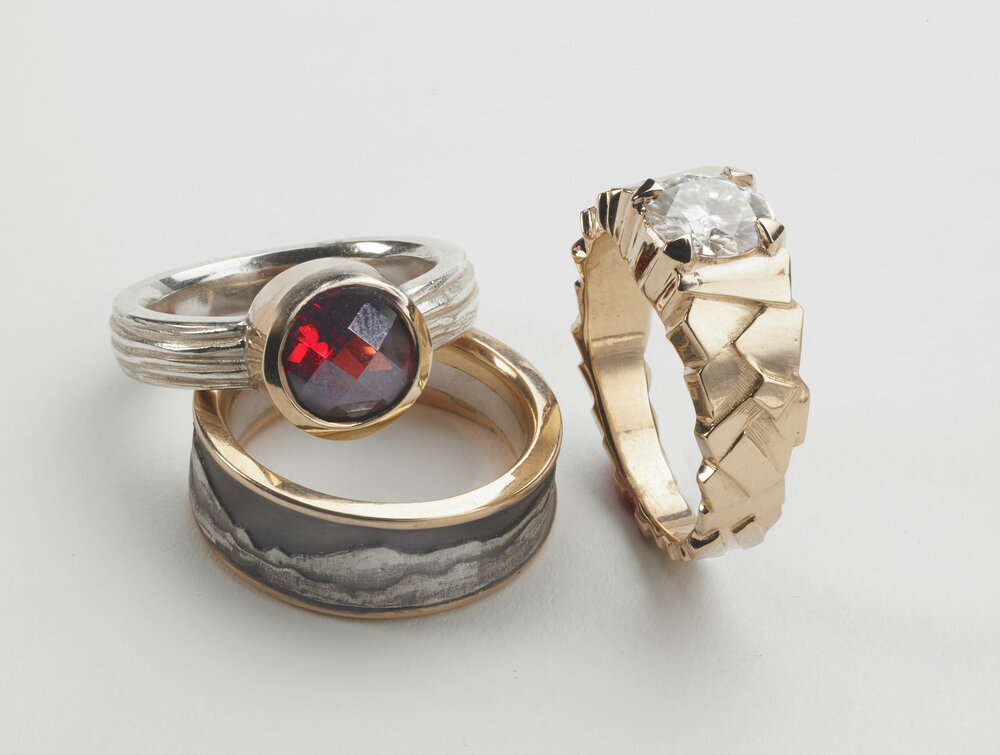 Garnet Ring 286-R